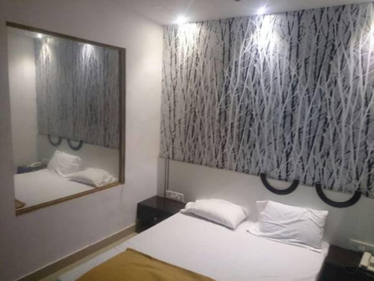 Prince International Navi Mumbai Eksteriør bilde