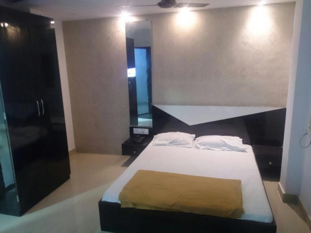 Prince International Navi Mumbai Eksteriør bilde